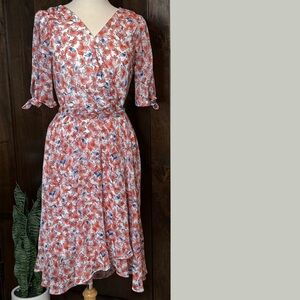Tommy Hilfiger Size 10 dress midi floral red blue white Vneck Tie waist